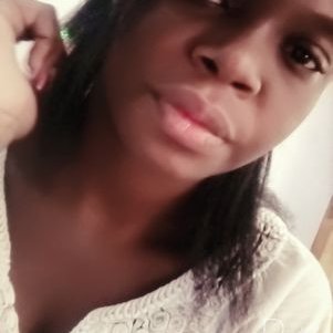 Profile Picture of Claudia04_Max (@Claudia04M) on Twitter