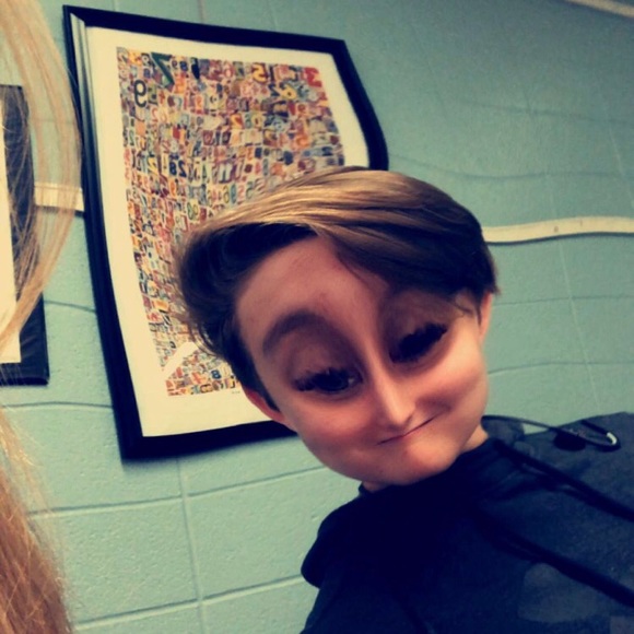 Profile Picture of John Hazelton (@johnhazelton7) on Poshmark