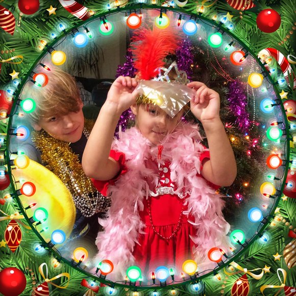 Brandie Yelland - Poshmark Profile Picture of Brandie Yelland (@bbsproductions) on Poshmark