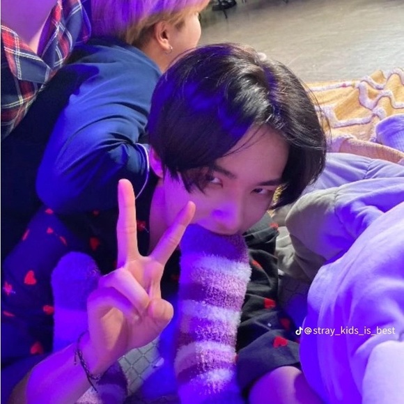 Profile Picture of Kellsie Bears (@bearskellsie) on Poshmark