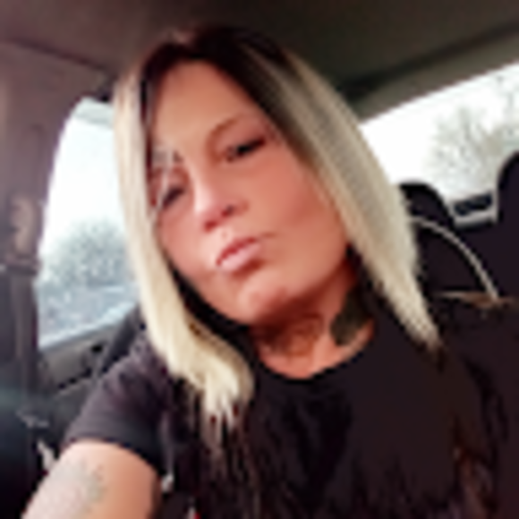 Profile Picture of Sherry Barnes (@sherrybarnes203) on Poshmark