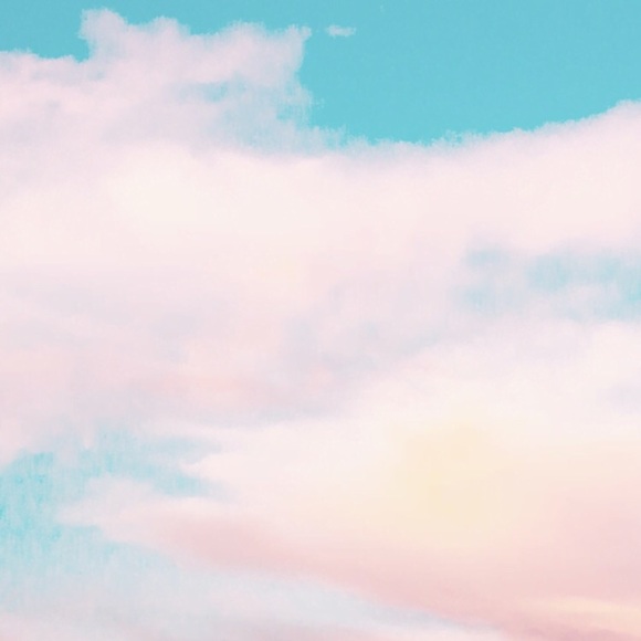 Profile Picture of Zachary Hannish (@hawaiianzach) on Poshmark