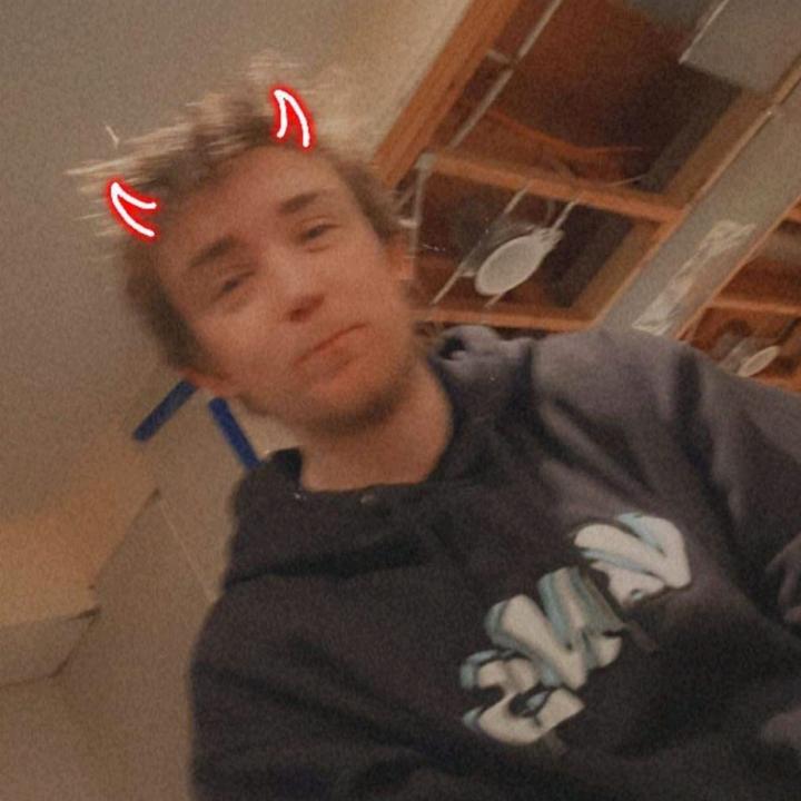 Profile Picture of Andrew Shutt (@andrewshutt) on Tiktok