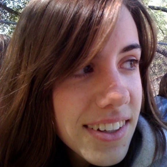 Profile Picture of Nicole Mainardi (@nmainardi) on Poshmark