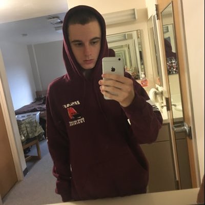 Profile Picture of Joey (@JosephColwell5) on Twitter