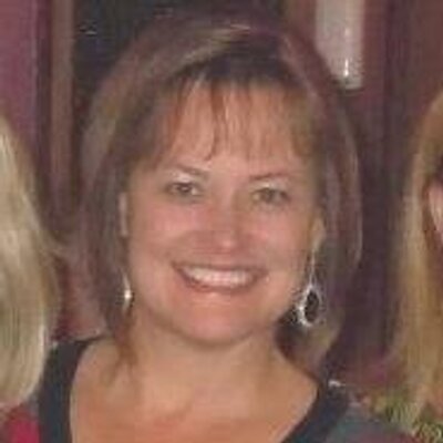 Profile Picture of Kimberly Jeffreys (@Kimrbarfield) on Twitter