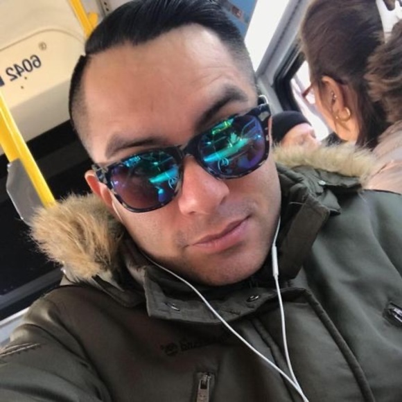 Profile Picture of Jose luis Wong maravi (@joluwoma) on Poshmark