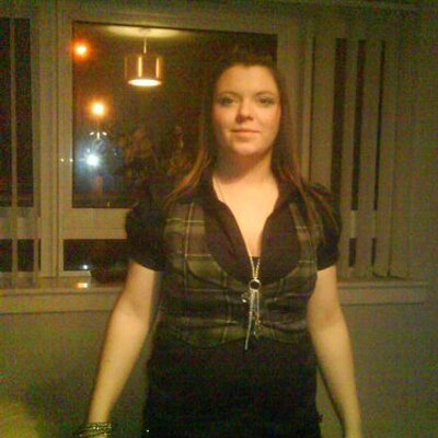 Profile Picture of Mandy Irons (@mandylovesjames) on Twitter