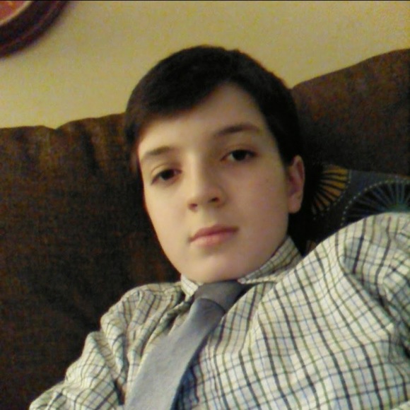 Profile Picture of Michael Abel (@michaelabel) on Poshmark