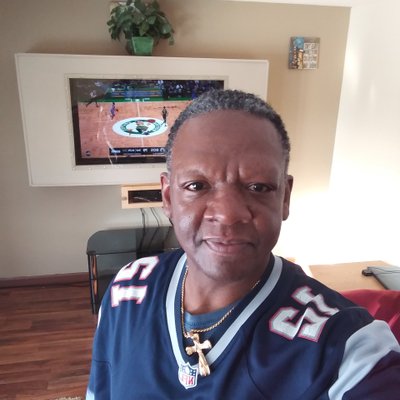 Profile Picture of Derek Sampson (@DerekSampson15) on Twitter