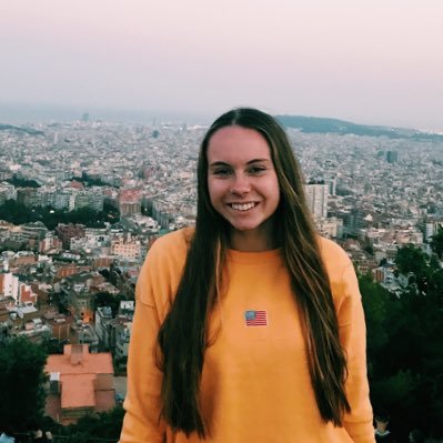 Profile Picture of Alexa Burns (@AlexaBurns28) on Twitter