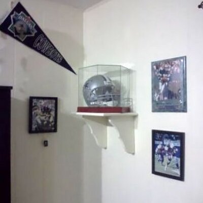 Profile Picture of Redwardj1 (@EdwardRaiten) on Twitter