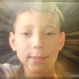 Profile Picture of Kevin Toledo (@kevintoledo0407) on Twitter