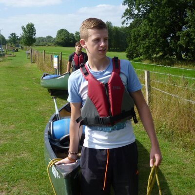 Profile Picture of Carl (@Fearon94) on Twitter