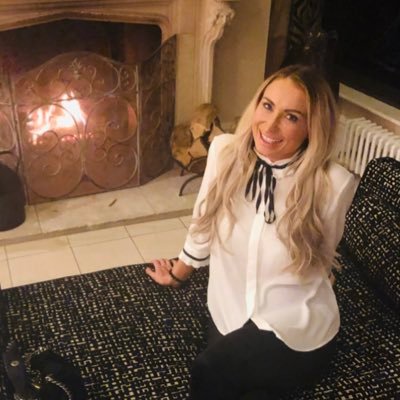 Profile Picture of Michelle Gibbons (@Rubix_Michelle) on Twitter