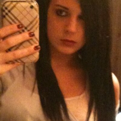 Allison Bruns - Twitter Profile Picture of Allison Bruns (@AllYBunnaY) on Twitter