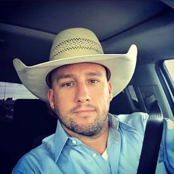 Profile Picture of Bradley Djocean poteet (@djoceanmusic) on Poshmark