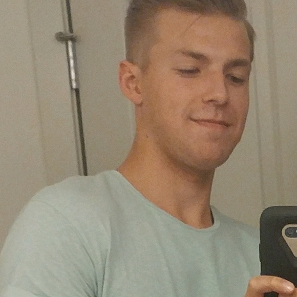 Profile Picture of Mac Neaville (@mac_n) on Poshmark