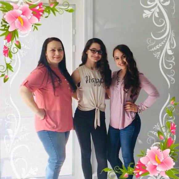 Profile Picture of Corissa Pizzella (@corissa34) on Poshmark