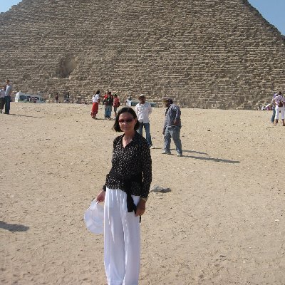 Profile Picture of Alexandra Schatz (@autoralexandra) on Twitter