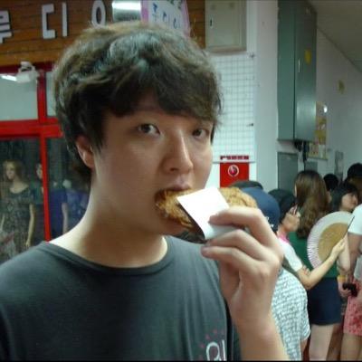 Profile Picture of Lee Moon Soo (@issuefreaks) on Twitter