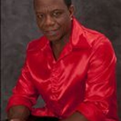 Profile Picture of Fabian Christopher Illusionist (@magicillusionsn) on Twitter