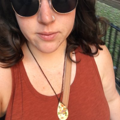 Profile Picture of Amelia Cragle (@arosecragle) on Twitter