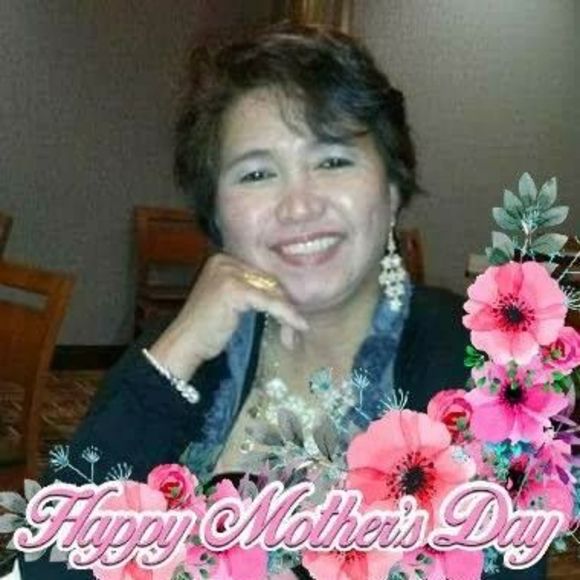 Profile Picture of Beth Olson (@betholson624) on Poshmark