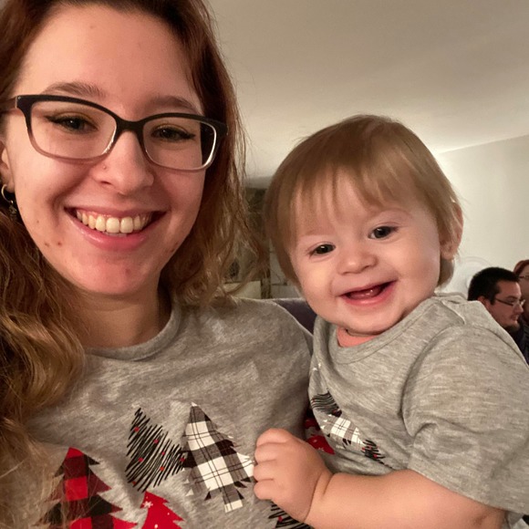 Profile Picture of Kristen Rudacille (@pink_diamond613) on Poshmark