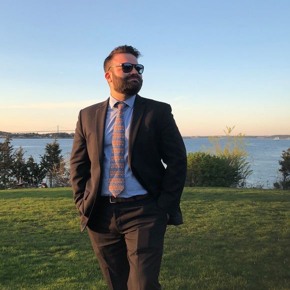 Profile Picture of Jesse Wade (@jwade1016) on Poshmark