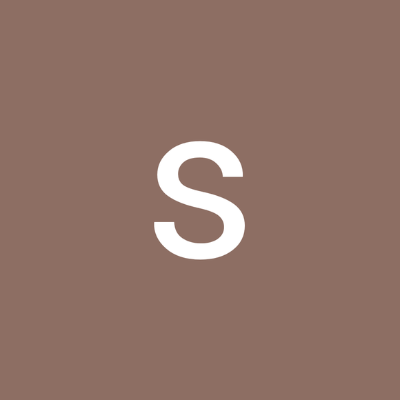 Profile Picture of Sandra Womble (@scwomble) on Poshmark