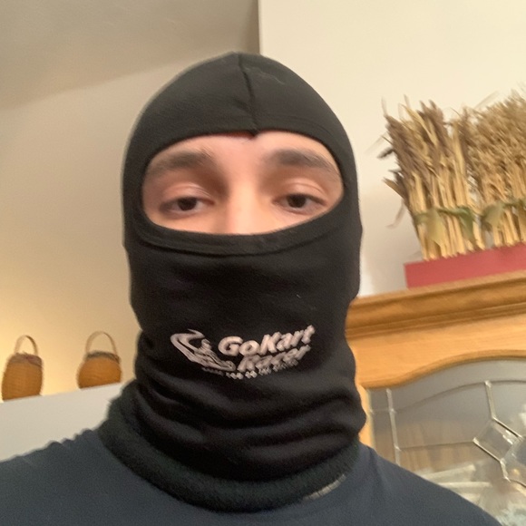 Profile Picture of Zach Moyes (@zachmoy17) on Poshmark