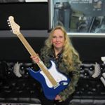 Profile Picture of Cindy Faulkner (@cindyonasunday) on Instagram