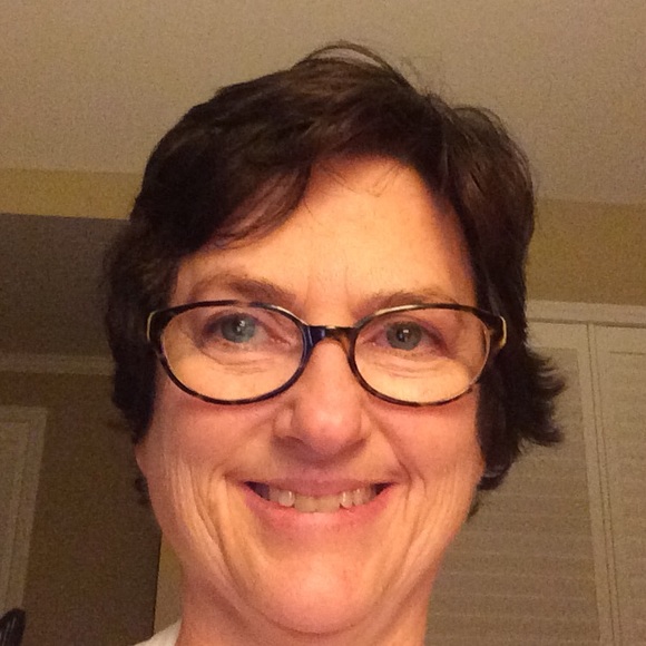 Profile Picture of Gina Swacker (@wafflebaby) on Poshmark