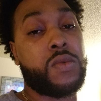 Profile Picture of Littleton_$teven3 (@Steven_tray) on Twitter
