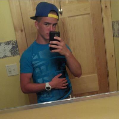 Profile Picture of Aaron Petty (@Aaronpetty96) on Twitter