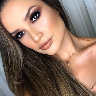 Profile Picture of Gabriella Achkar Petrillo  🌗 (@gabspetrillo) on Twitter