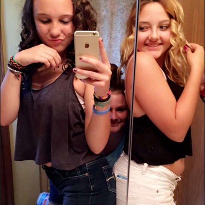 Profile Picture of Mandy Ballesteros (@@Mandy36369Mandy) on Twitter