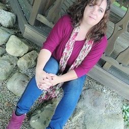 Profile Picture of Victoria Holbrook (@albertandvictor) on Pinterest