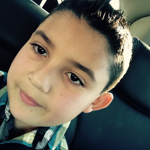 Profile Picture of Mario Ulloa (@marioulloa) on Poshmark