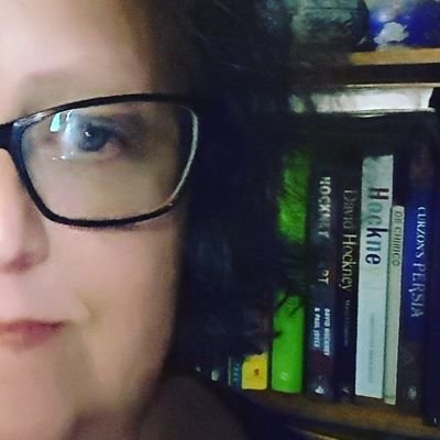 Profile Picture of Kathryn Favelle (@KathrynFavelle) on Twitter