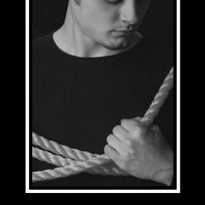 Profile Picture of David Carmine (@carmineamadeo) on Twitter