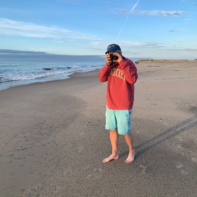 Profile Picture of Ray Hoffmann (@rayphoto21) on Twitter