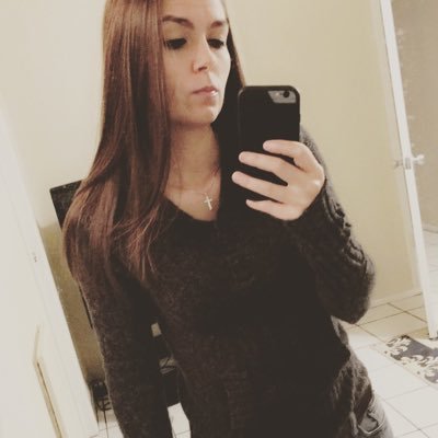 Profile Picture of Melissa Rose Decker (@MelissaRoseDeck) on Twitter