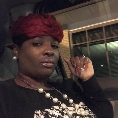 Profile Picture of SHAYLA MOSES (@LaRoyce27) on Twitter