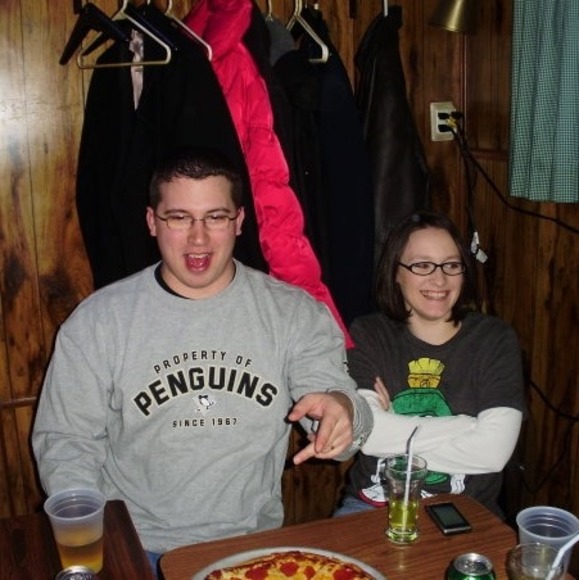 Profile Picture of Nick Schario (@nschario) on Poshmark