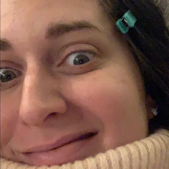 Profile Picture of Abby Mcvicker (@ybbaeener1) on Poshmark