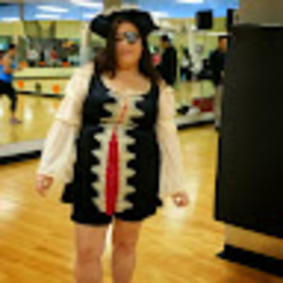 Profile Picture of Mary Klafert (@maryklafert) on Poshmark