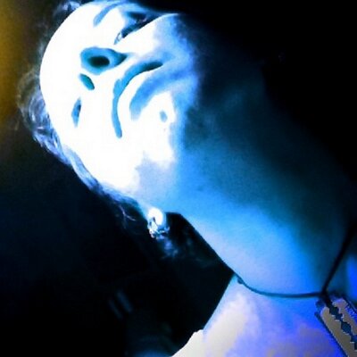 Profile Picture of Cinzia (@cixy82) on Twitter