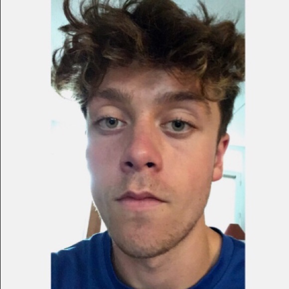 Profile Picture of Greg Hulburt (@greghulburt) on Poshmark